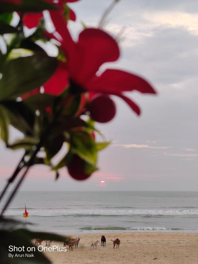 Happy Shack Beach And Wooden Huts Colvá Exterior foto
