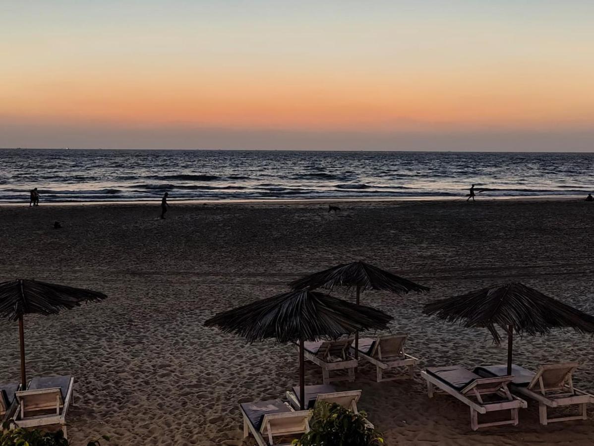 Happy Shack Beach And Wooden Huts Colvá Exterior foto