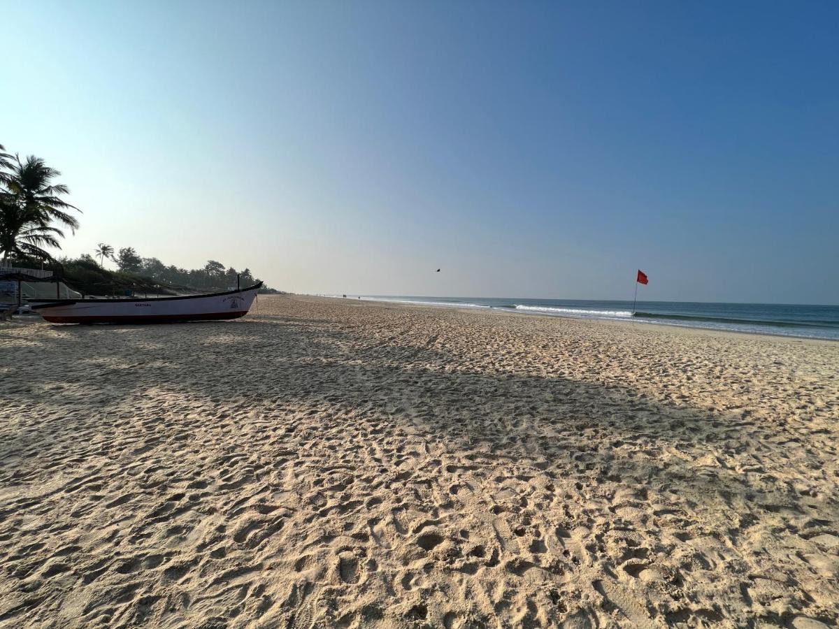 Happy Shack Beach And Wooden Huts Colvá Exterior foto