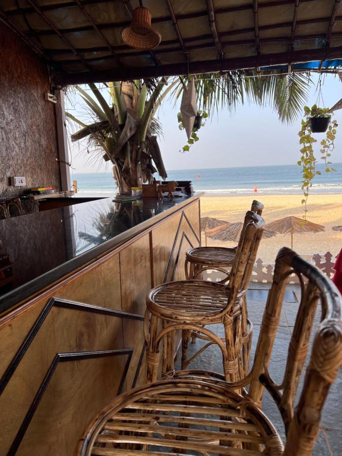 Happy Shack Beach And Wooden Huts Colvá Exterior foto