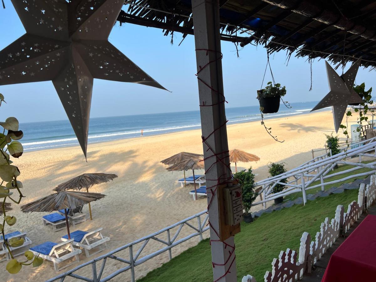 Happy Shack Beach And Wooden Huts Colvá Exterior foto