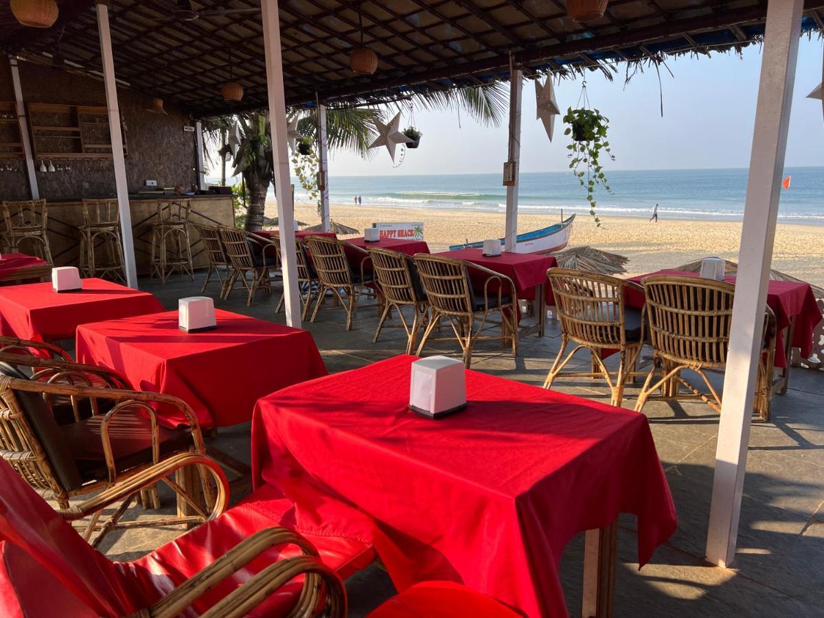 Happy Shack Beach And Wooden Huts Colvá Exterior foto