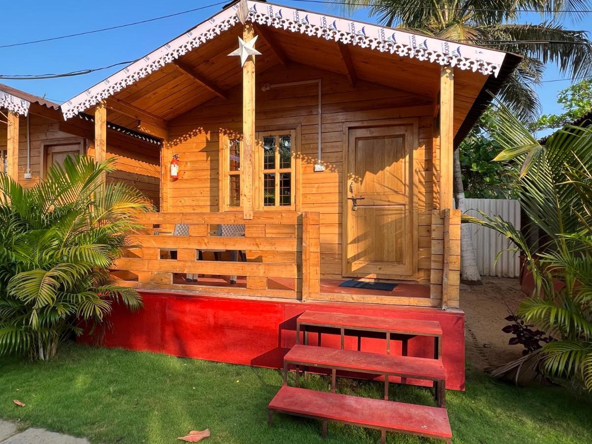 Happy Shack Beach And Wooden Huts Colvá Exterior foto