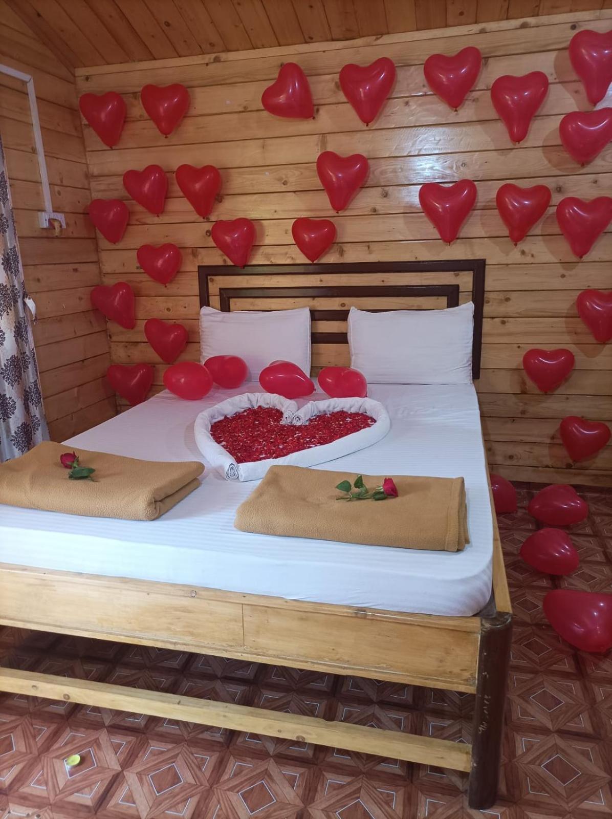 Happy Shack Beach And Wooden Huts Colvá Exterior foto