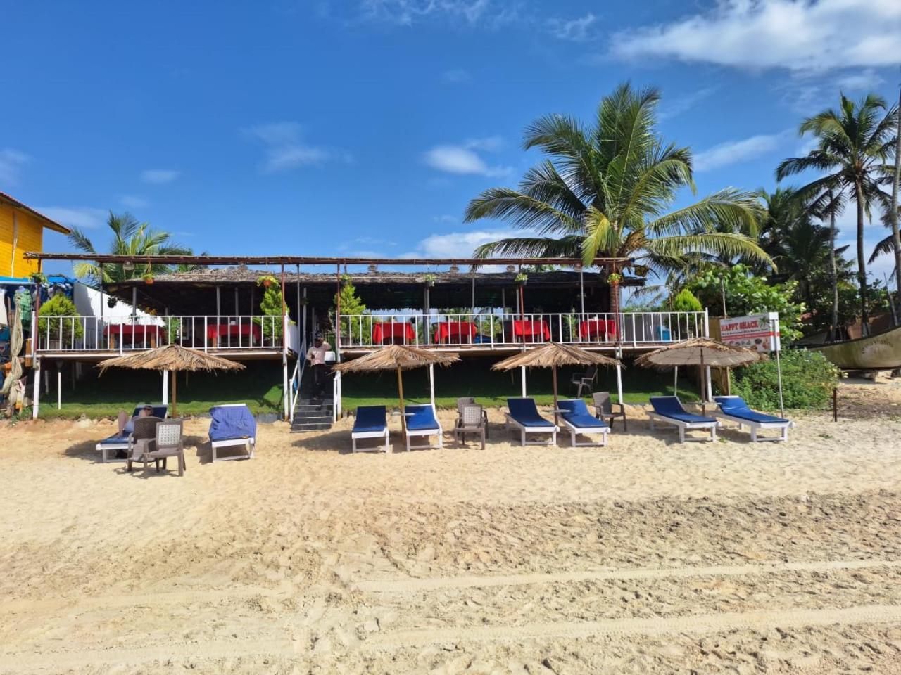Happy Shack Beach And Wooden Huts Colvá Exterior foto